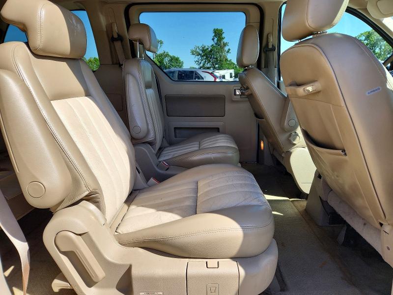 53601226 :رقم المزاد ، 2MRDA22205BJ05813 vin ، 2005 Mercury Monterey مزاد بيع