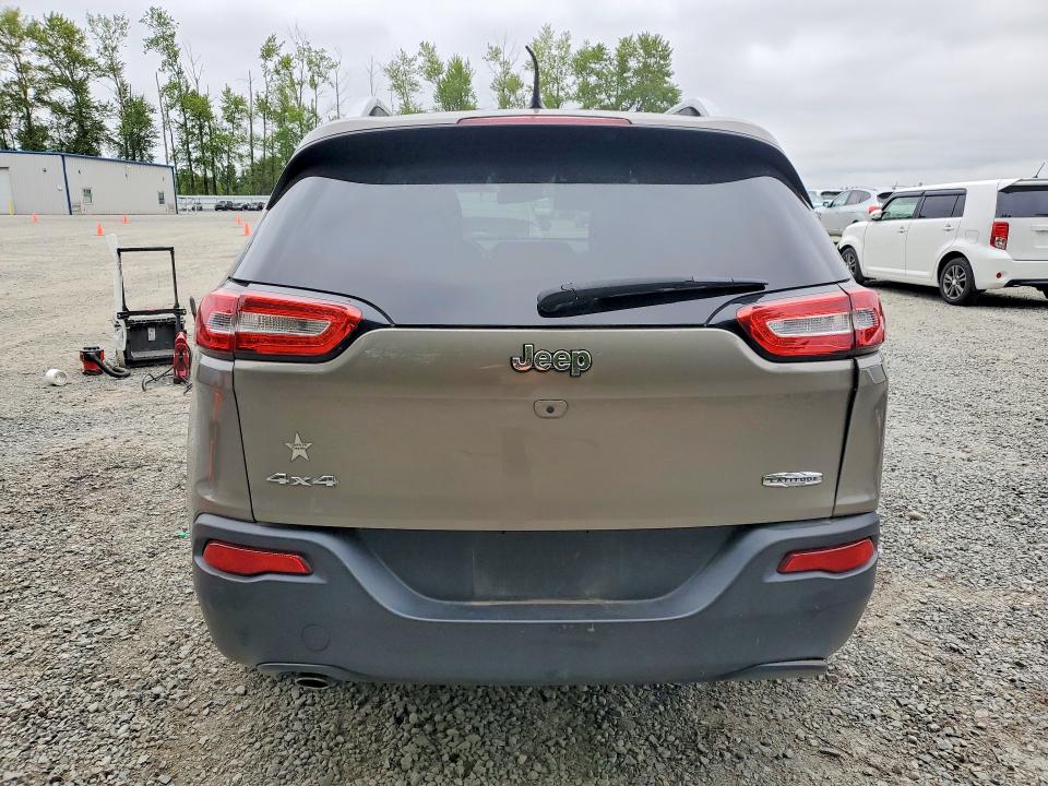 Продаж на аукціоні авто 2018 Jeep Cherokee, vin: 1C4PJMCB6JD608776, номер лоту: 52542606