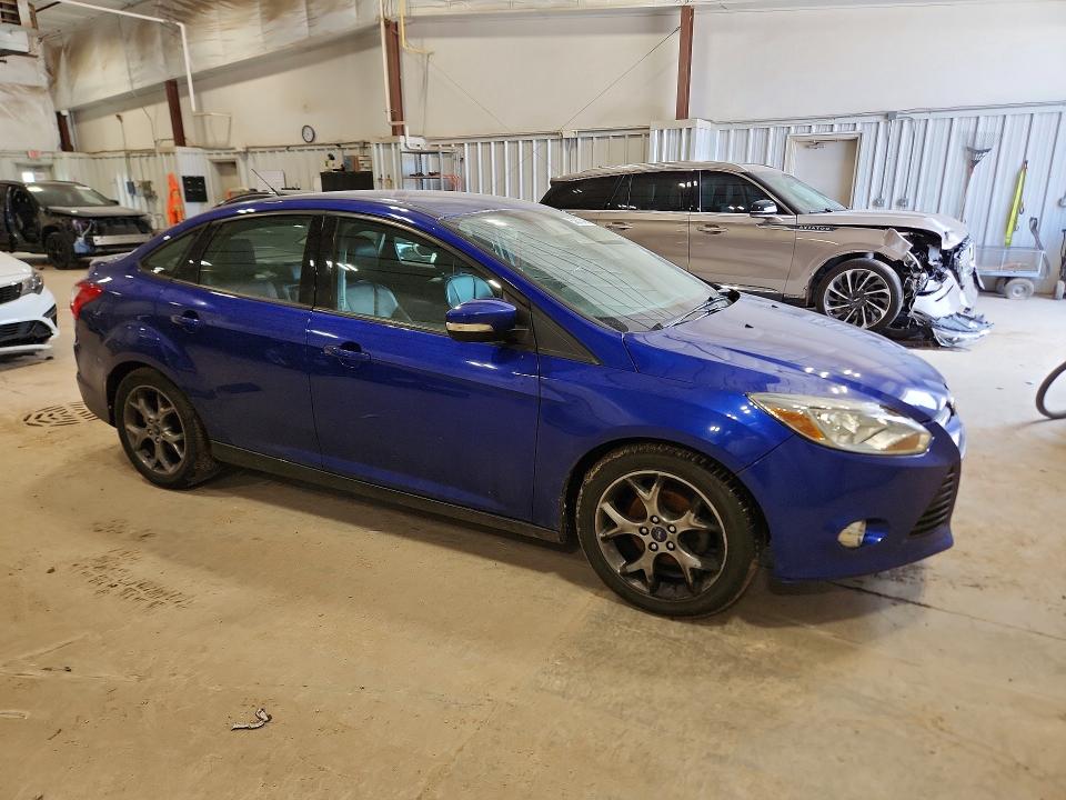 Продажа на аукционе авто 2014 Ford Focus, vin: 1FADP3F26EL324797, номер лота: 52870426