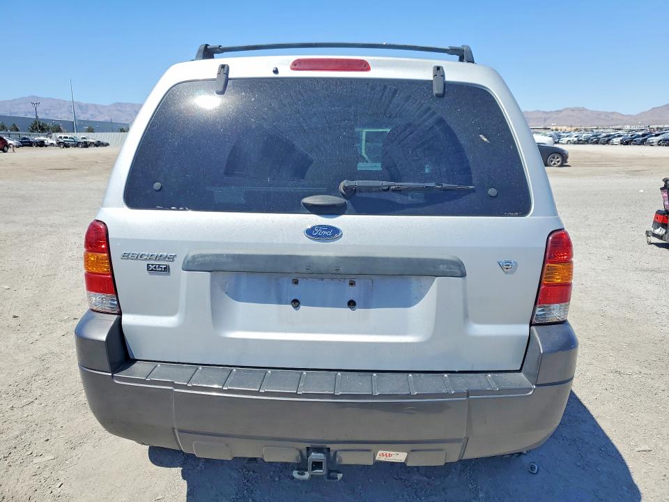 54728736 :رقم المزاد ، 1FMCU03116KB09355 vin ، 2006 Ford Escape مزاد بيع