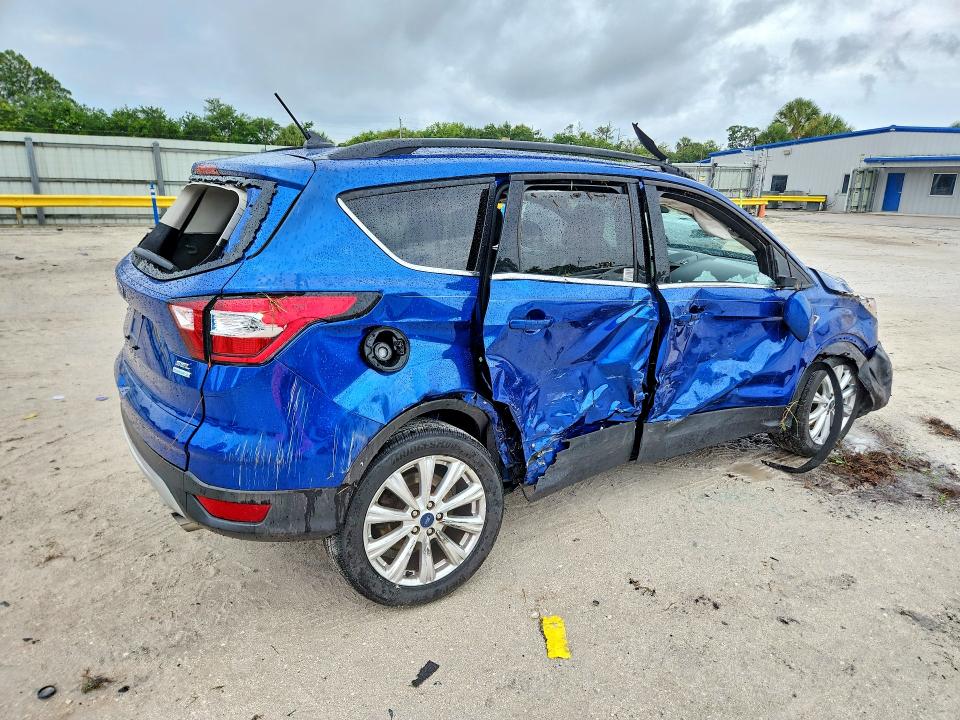Продажа на аукционе авто 2019 Ford Escape, vin: 1FMCU0HDXKUB48365, номер лота: 55708876