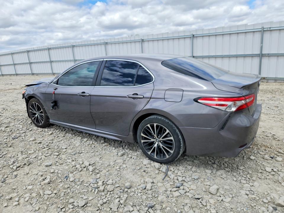 Продаж на аукціоні авто 2018 Toyota Camry, vin: 4T1B11HK9JU601138, номер лоту: 52671096