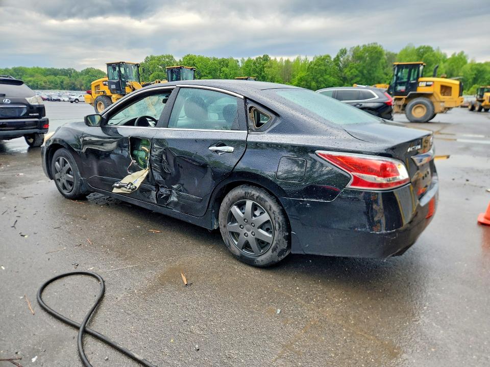 2015 Nissan Altima მანქანა იყიდება აუქციონზე, vin: 1N4AL3AP2FN396040, აუქციონის ნომერი: 52392296