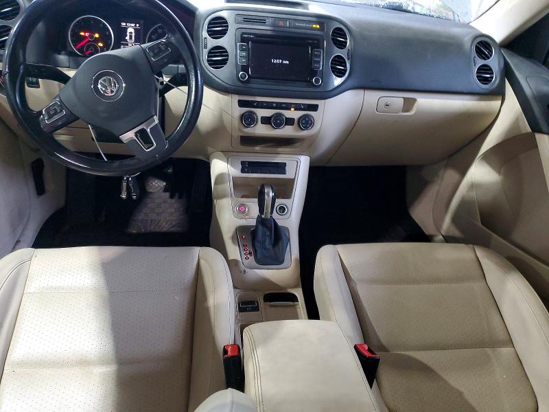 2014 Volkswagen Tiguan მანქანა იყიდება აუქციონზე, vin: WVGAV3AX2EW556751, აუქციონის ნომერი: 55242916