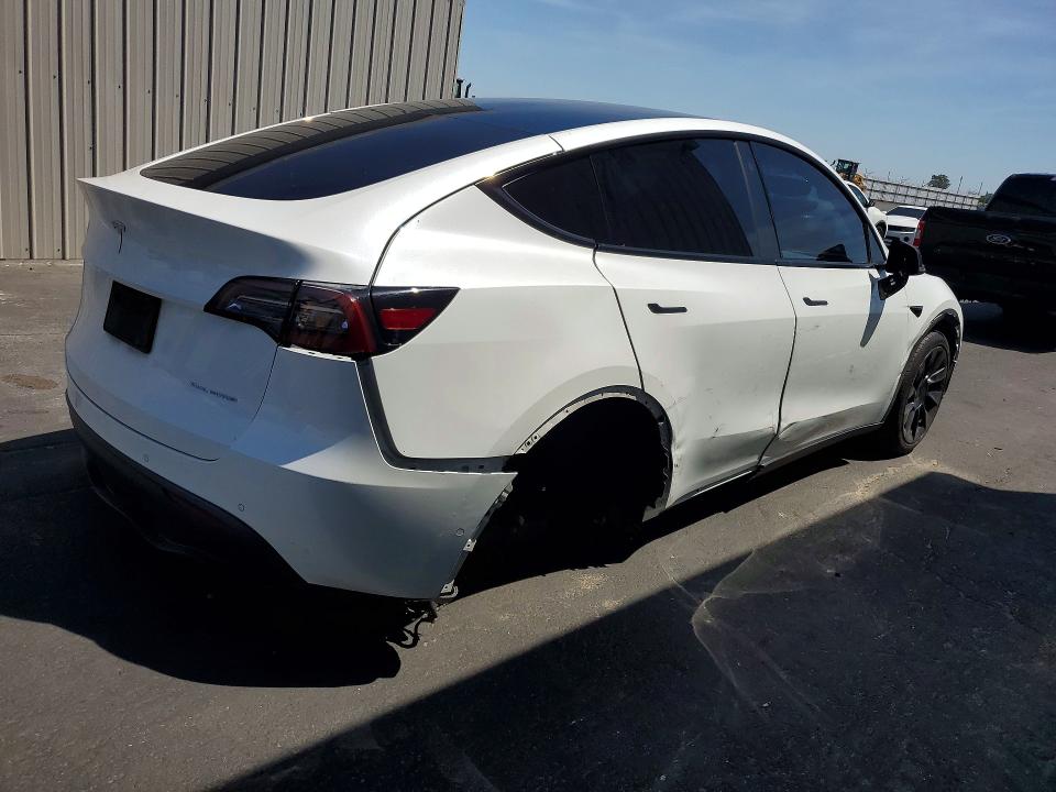 51759566 :رقم المزاد ، 7SAYGDEE2NF348470 vin ، 2022 Tesla Model Y مزاد بيع