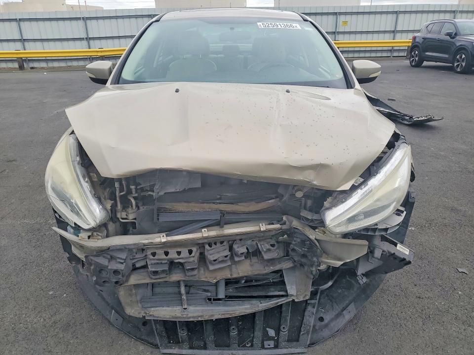 52591366 :رقم المزاد ، 1FADP3J26HL287830 vin ، 2017 Ford Focus مزاد بيع