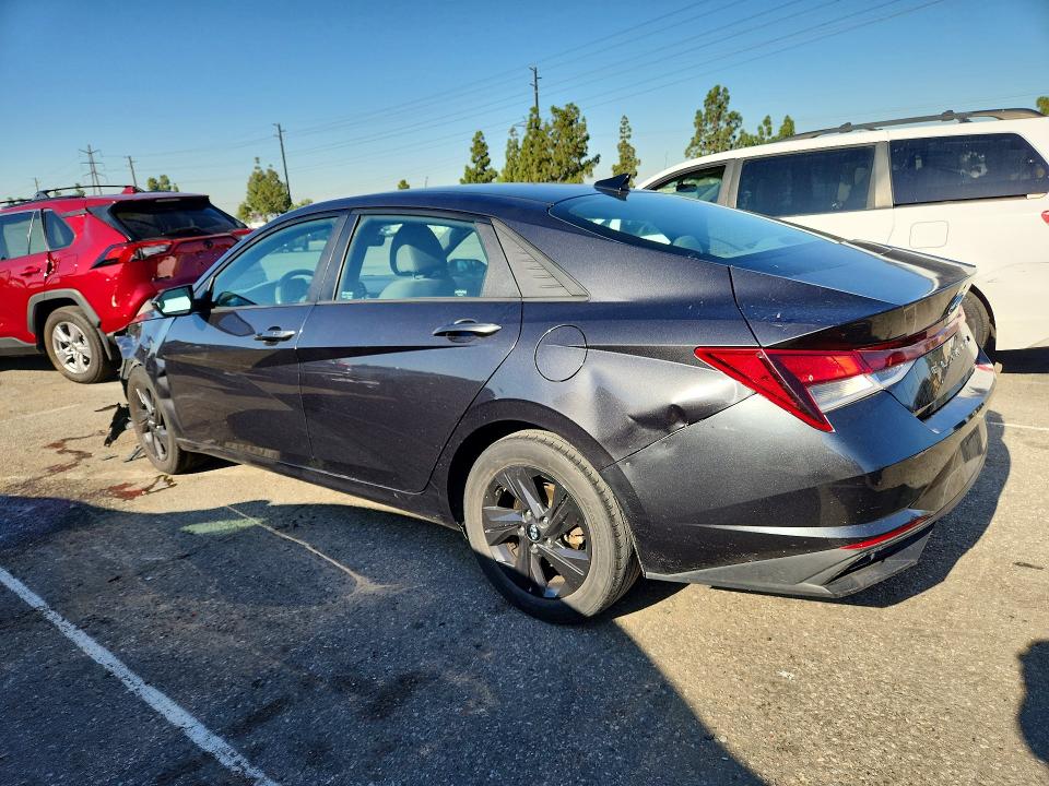 52844186 :رقم المزاد ، 5NPLM4AG1MH051116 vin ، 2021 Hyundai Elantra مزاد بيع