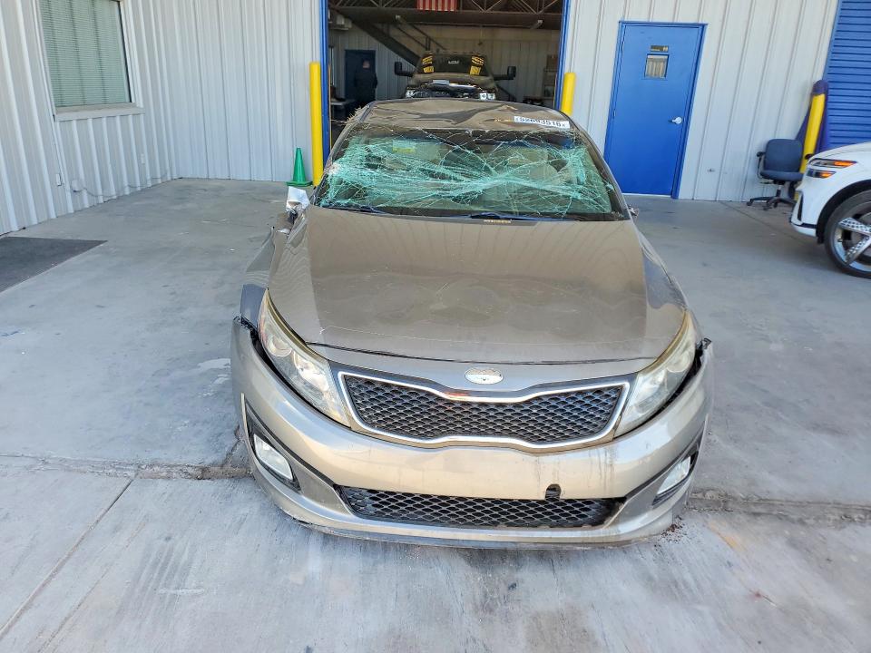 52693516 :رقم المزاد ، 5XXGM4A73FG356617 vin ، 2015 Kia Optima مزاد بيع