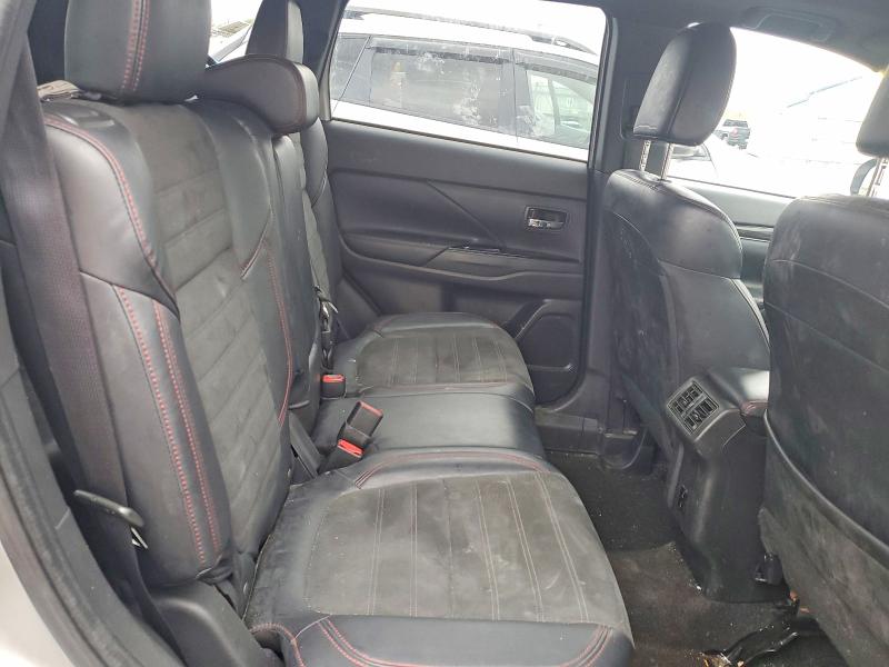 52994086 :رقم المزاد ، JA4AZ3A30LZ030873 vin ، 2020 Mitsubishi Outlander مزاد بيع