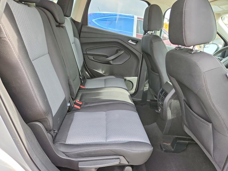 52821576 :رقم المزاد ، 1FMCU0G90HUE16362 vin ، 2017 Ford Escape مزاد بيع