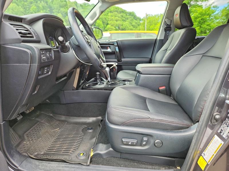 55501716 :رقم المزاد ، JTERU5JR3P6117046 vin ، 2023 Toyota 4runner مزاد بيع