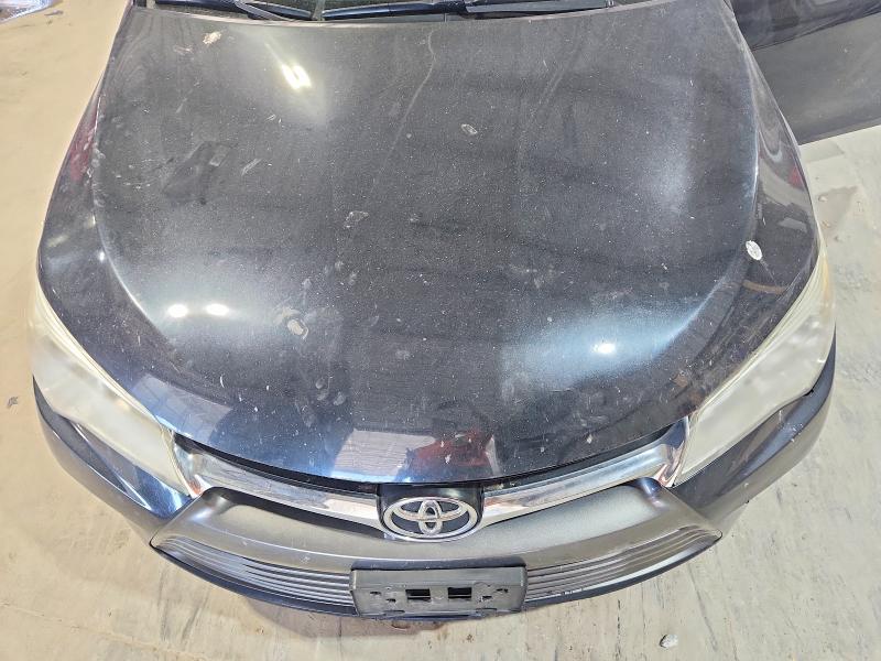 52596366 :رقم المزاد ، 4T1BF1FK3HU269728 vin ، 2017 Toyota Camry مزاد بيع
