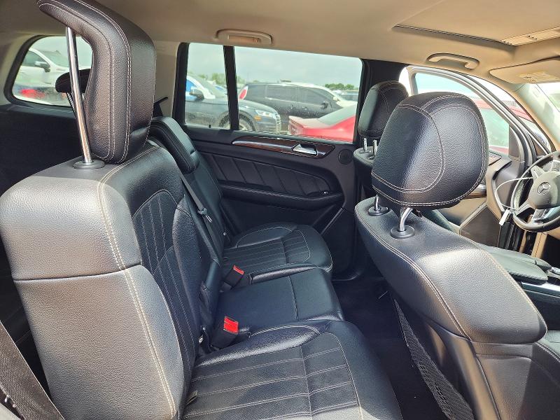 53935376 :رقم المزاد ، 4JGDF6EE1GA620427 vin ، 2016 Mercedes-benz Gl مزاد بيع