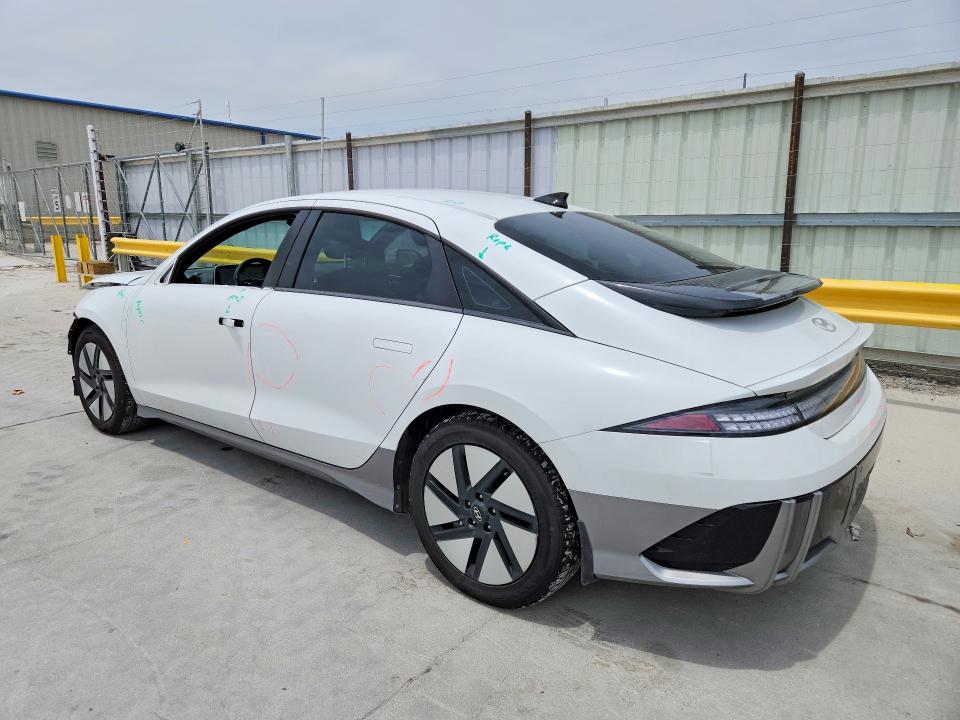Продажа на аукционе авто 2024 Hyundai Ioniq 6, vin: KMHM24AA7RA071922, номер лота: 52521356