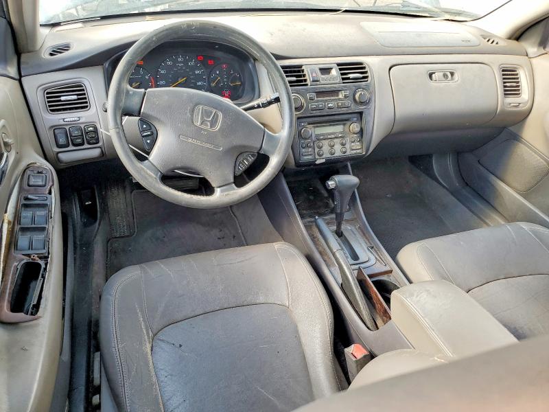 53465836 :رقم المزاد ، 1HGCG16591A063712 vin ، 2001 Honda Accord مزاد بيع