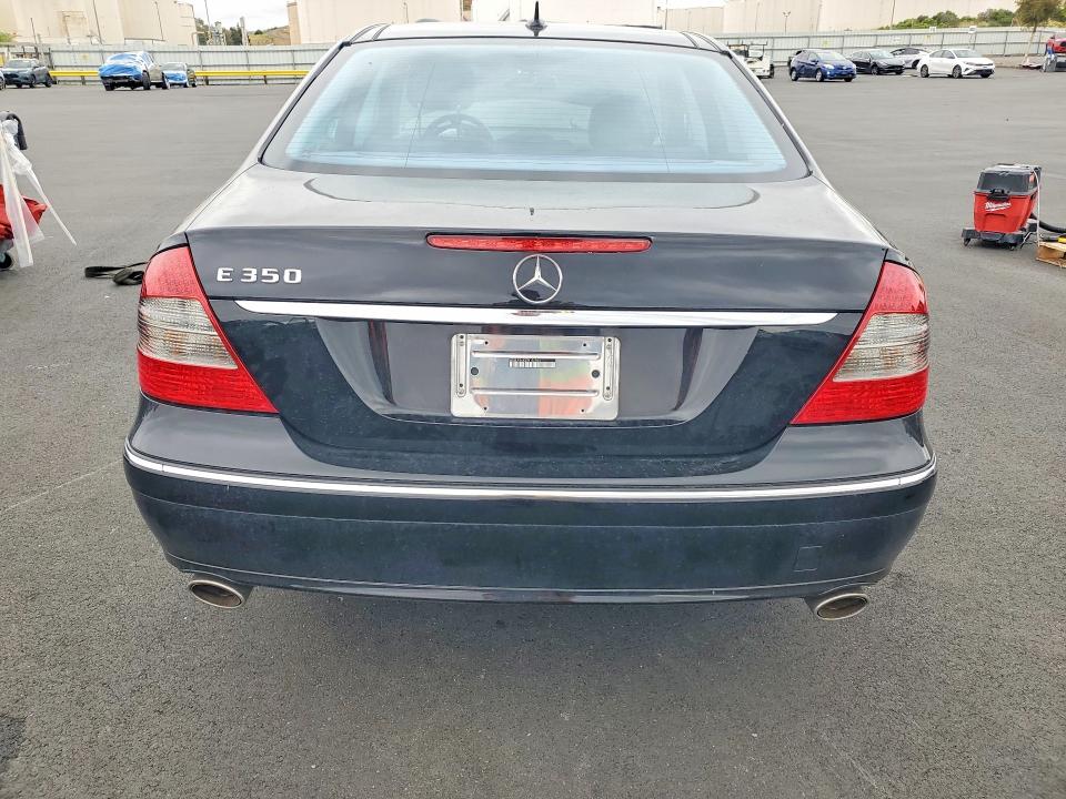 2007 Mercedes-benz E მანქანა იყიდება აუქციონზე, vin: WDBUF56X37B152563, აუქციონის ნომერი: 55389906