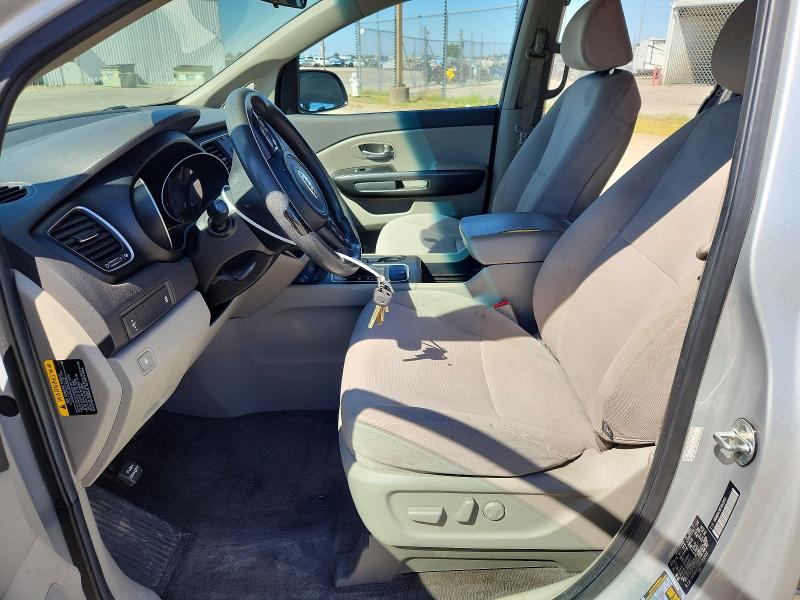 54429476 :رقم المزاد ، KNDMB5C18F6062622 vin ، 2015 Kia Sedona مزاد بيع