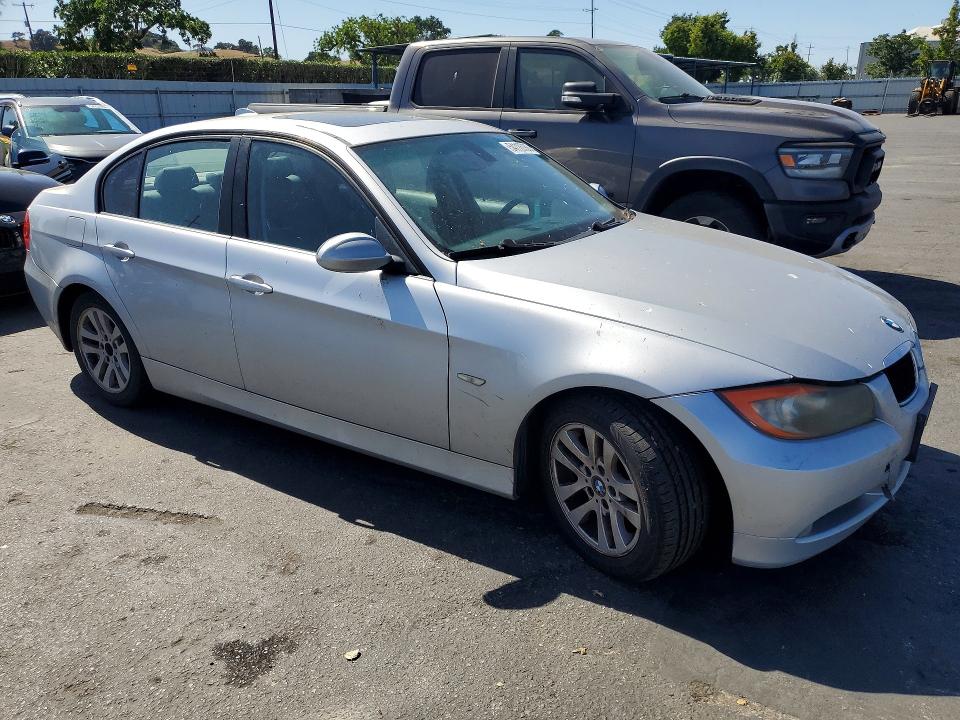 54116786 :رقم المزاد ، WBAVC535X7FZ73957 vin ، 2007 Bmw 328 مزاد بيع