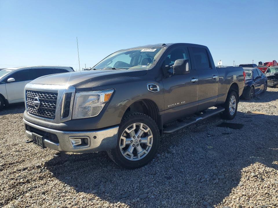 52371726 :رقم المزاد ، 1N6BA1F4XGN506161 vin ، 2016 Nissan Titan Xd مزاد بيع
