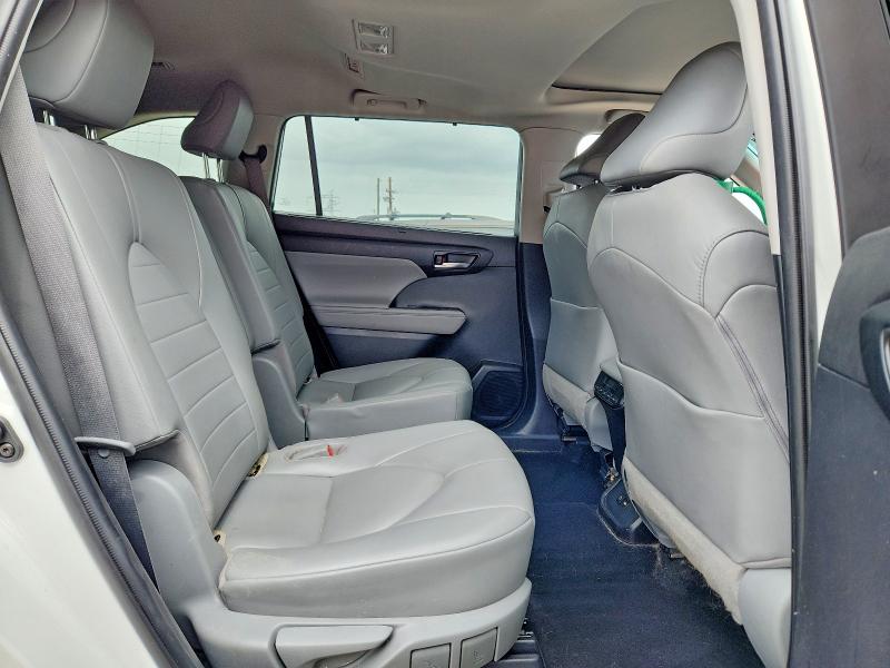 55151266 :رقم المزاد ، 5TDHZRBH7LS518236 vin ، 2020 Toyota Highlander مزاد بيع