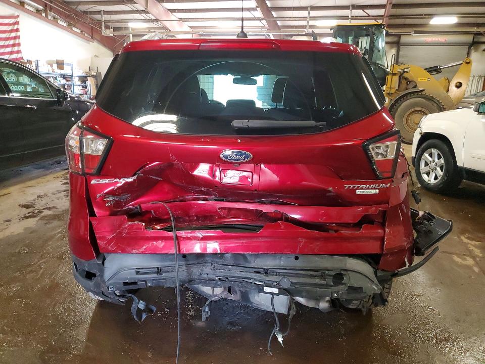 2017 Ford Escape მანქანა იყიდება აუქციონზე, vin: 1FMCU0J95HUB96418, აუქციონის ნომერი: 52057706