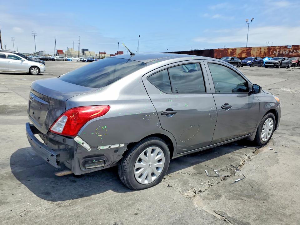 53247846 :رقم المزاد ، 3N1CN7APXHL820249 vin ، 2017 Nissan Versa مزاد بيع