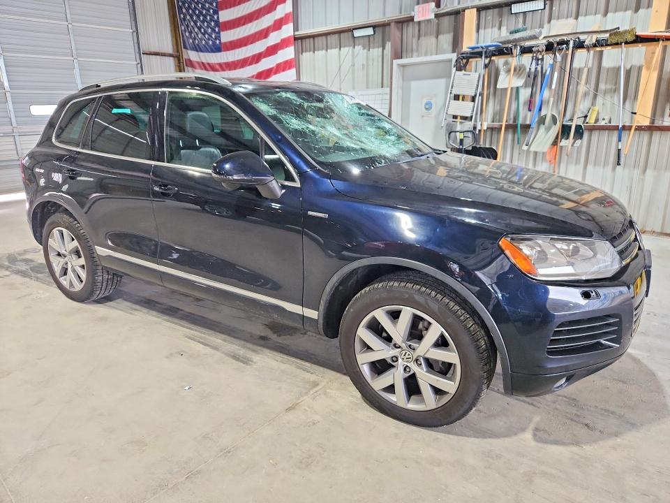 54814536 :رقم المزاد ، WVGEP9BPXED013575 vin ، 2014 Volkswagen Touareg مزاد بيع