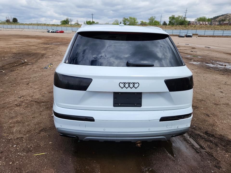 Продажа на аукционе авто 2017 Audi Q7, vin: WA1AAAF77HD008171, номер лота: 52317056