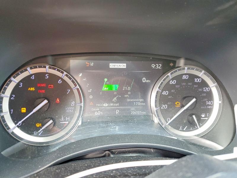 2022 Toyota Highlander მანქანა იყიდება აუქციონზე, vin: 5TDGZRBH7NS571596, აუქციონის ნომერი: 54332876