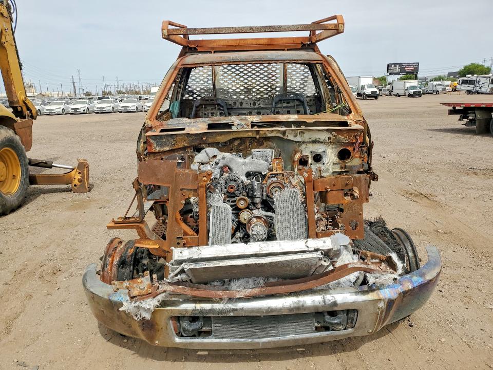 Продаж на аукціоні авто 2022 Chevrolet Silverado, vin: 1HTKHPVK3NH152712, номер лоту: 53430106