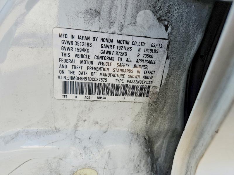 53450086 :رقم المزاد ، JHMGE8H51DC037575 vin ، 2013 Honda Fit مزاد بيع