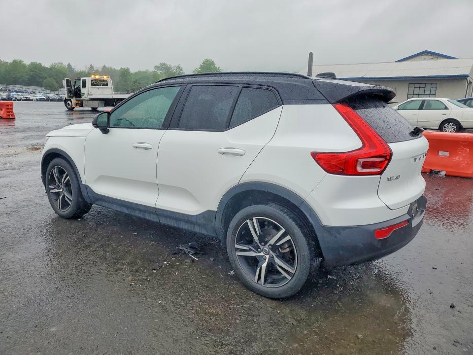 2021 Volvo Xc40 მანქანა იყიდება აუქციონზე, vin: YV4162UM2M2462918, აუქციონის ნომერი: 52669916