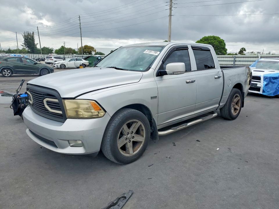 51587796 :رقم المزاد ، 1D7RB1CT5BS596829 vin ، 2011 Dodge Ram 1500 مزاد بيع