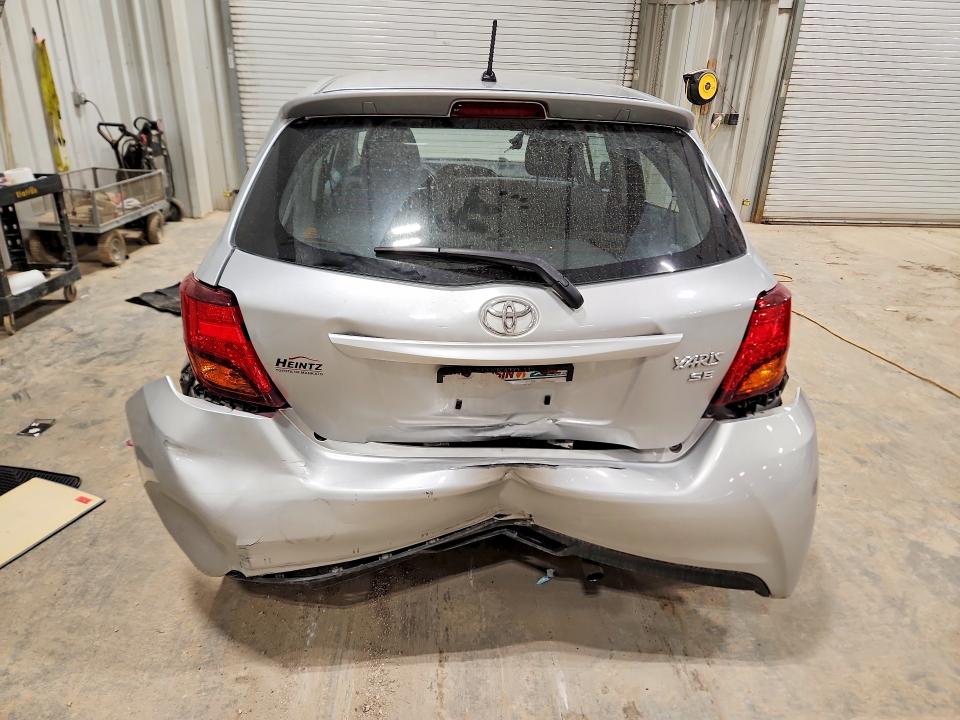 2015 Toyt Yaris მანქანა იყიდება აუქციონზე, vin: VNKKTUD32FA014875, აუქციონის ნომერი: 52175866