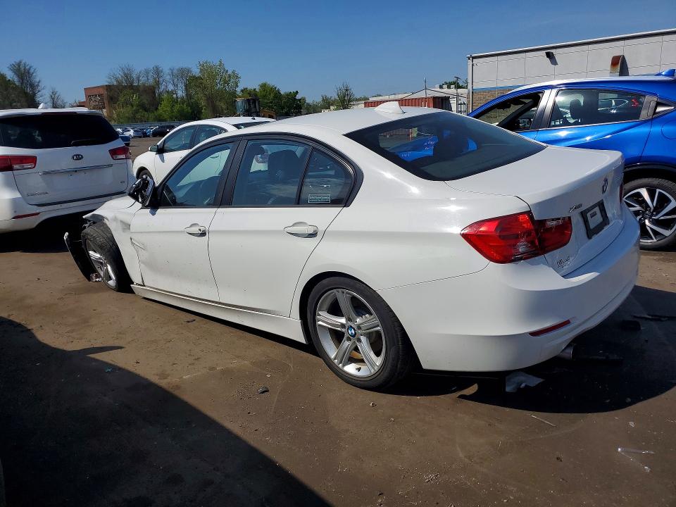 Продажа на аукционе авто 2015 Bmw 320, vin: WBA3C3G5XFNT51014, номер лота: 51771506