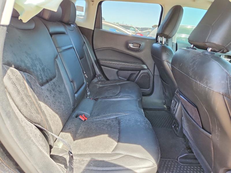 2018 Jeep Compass მანქანა იყიდება აუქციონზე, vin: 3C4NJDBBXJT192282, აუქციონის ნომერი: 55063236