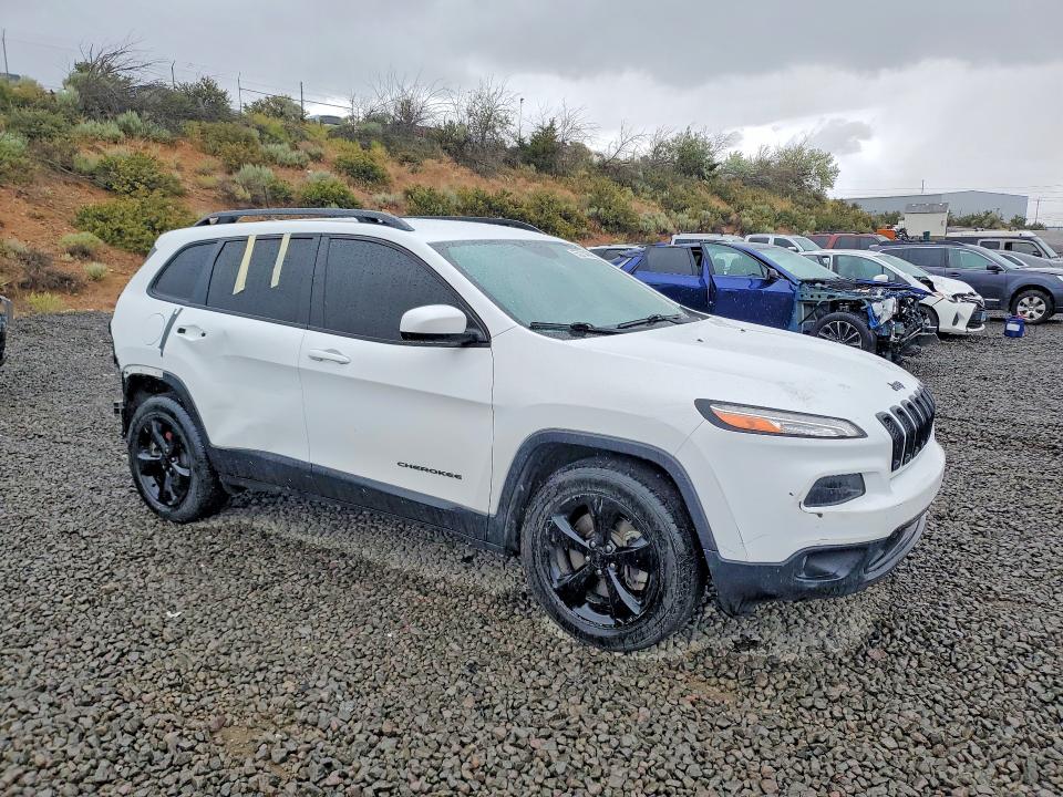 2016 Jeep Cherokee მანქანა იყიდება აუქციონზე, vin: 1C4PJMCS7GW214183, აუქციონის ნომერი: 55276456