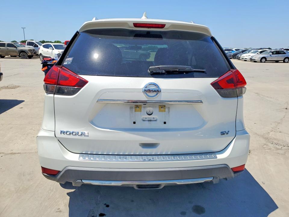 Продажа на аукционе авто 2018 Nissan Rogue, vin: KNMAT2MT9JP564279, номер лота: 53130536