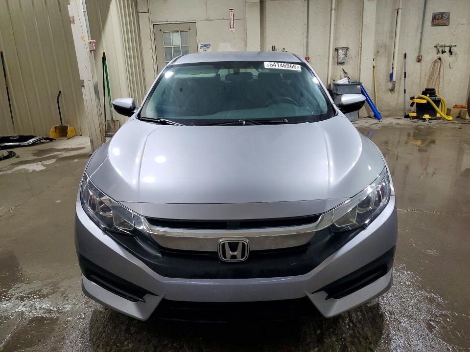 54146966 :رقم المزاد ، 19XFC2F5XGE040832 vin ، 2016 Honda Civic مزاد بيع