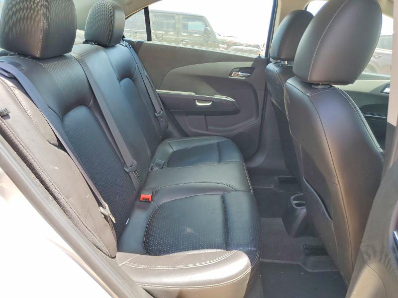 53765076 :رقم المزاد ، 1G1JE5SB7G4153827 vin ، 2016 Chevrolet Sonic مزاد بيع