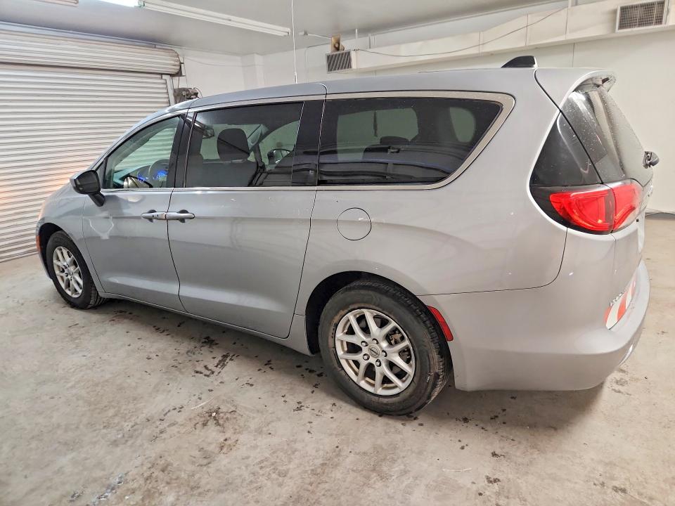 Продаж на аукціоні авто 2021 Chrysler Voyager, vin: 2C4RC1CGXMR579569, номер лоту: 54853216