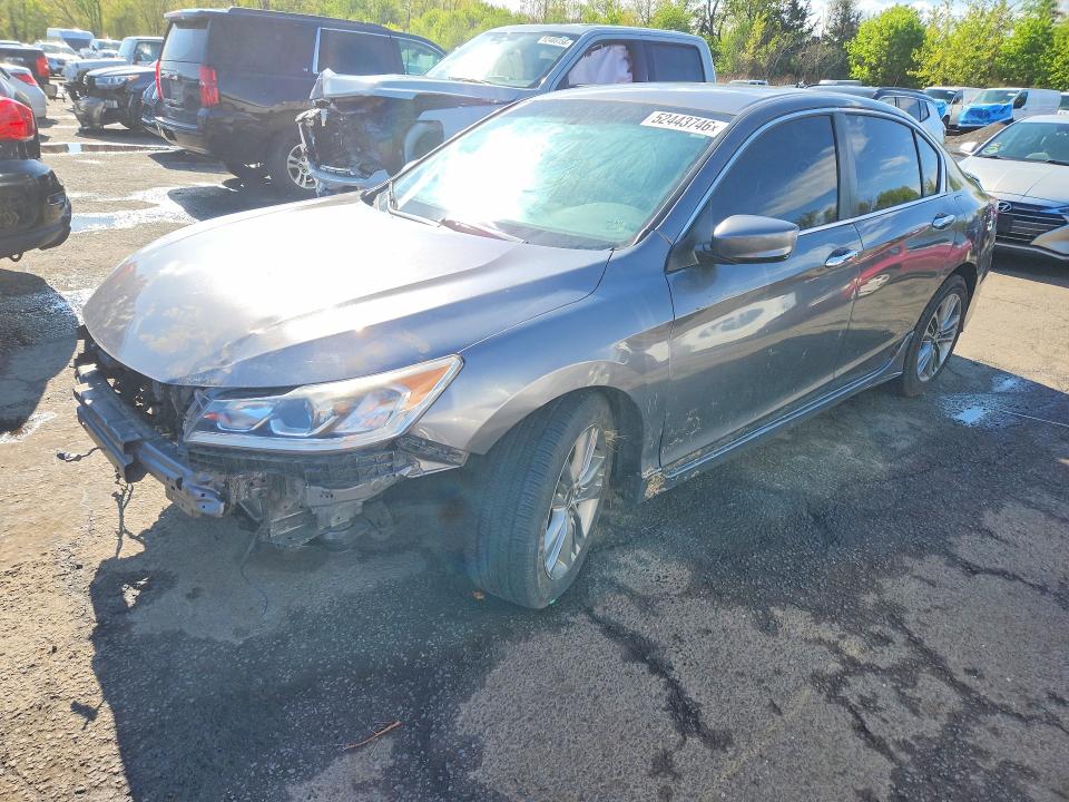 52443746 :رقم المزاد ، 1HGCR2F5XHA070694 vin ، 2017 Honda Accord مزاد بيع