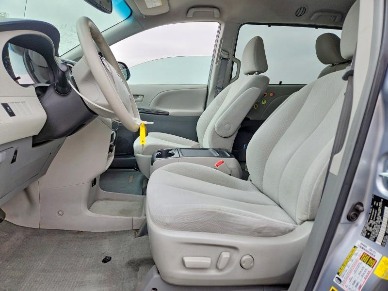 Продажа на аукционе авто 2014 Toyota Sienna, vin: 5TDKK3DC8ES508164, номер лота: 53051336