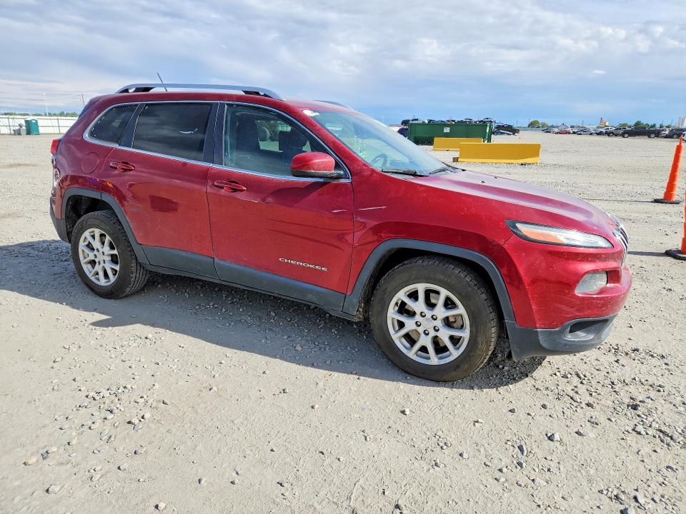 54692736 :رقم المزاد ، 1C4PJMCS6FW777563 vin ، 2015 Jeep Cherokee مزاد بيع