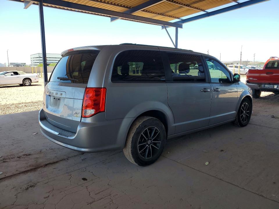 54531086 :رقم المزاد ، 2C4RDGEG0JR336717 vin ، 2018 Dodge Grand Caravan مزاد بيع