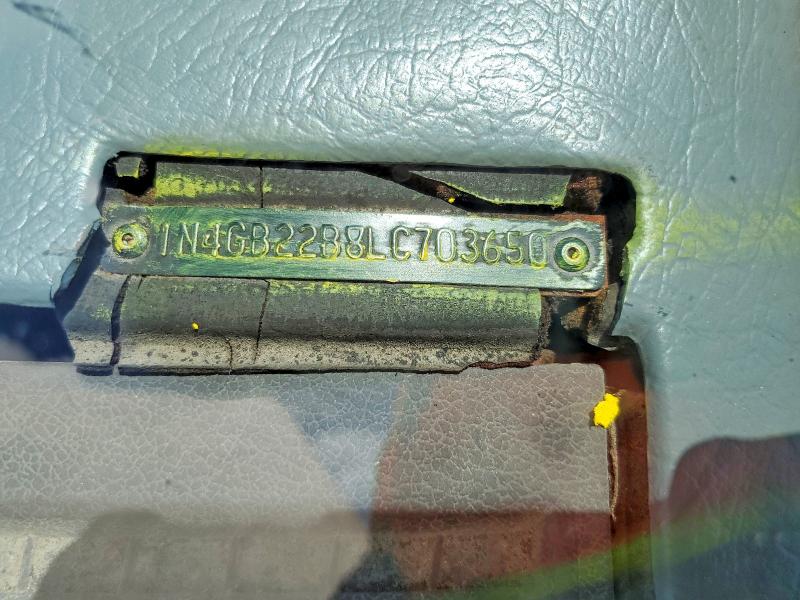 52850356 :رقم المزاد ، 1N4GB22B8LC703650 vin ، 1990 Nissan Sentra مزاد بيع