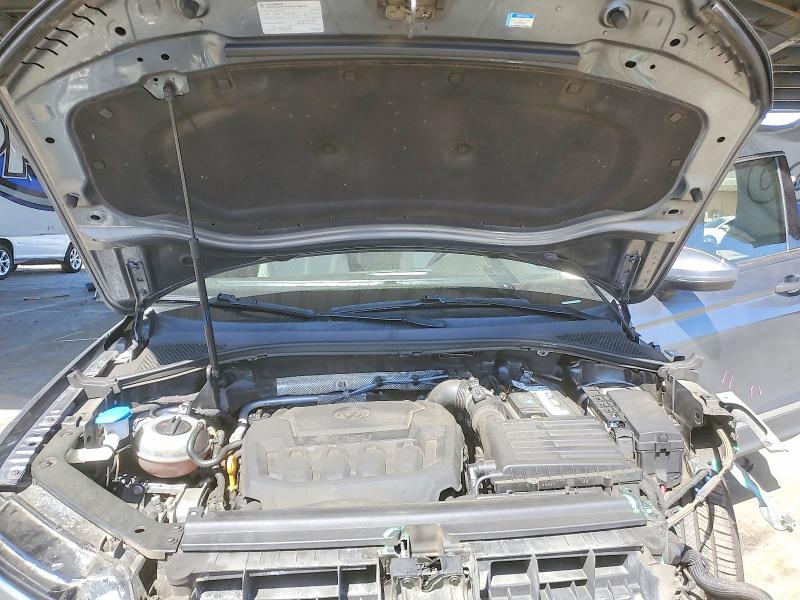 2018 Volkswagen Tiguan მანქანა იყიდება აუქციონზე, vin: 3VV3B7AX8JM002669, აუქციონის ნომერი: 55033666
