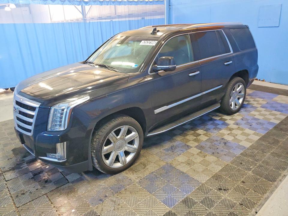 2017 Cadillac Escalade მანქანა იყიდება აუქციონზე, vin: 1GYS4BKJ1HR197227, აუქციონის ნომერი: 53532396