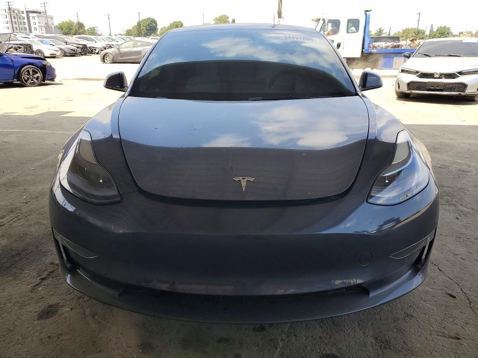 54497836 :رقم المزاد ، 5YJ3E1EA2NF373992 vin ، 2022 Tesla Model 3 مزاد بيع