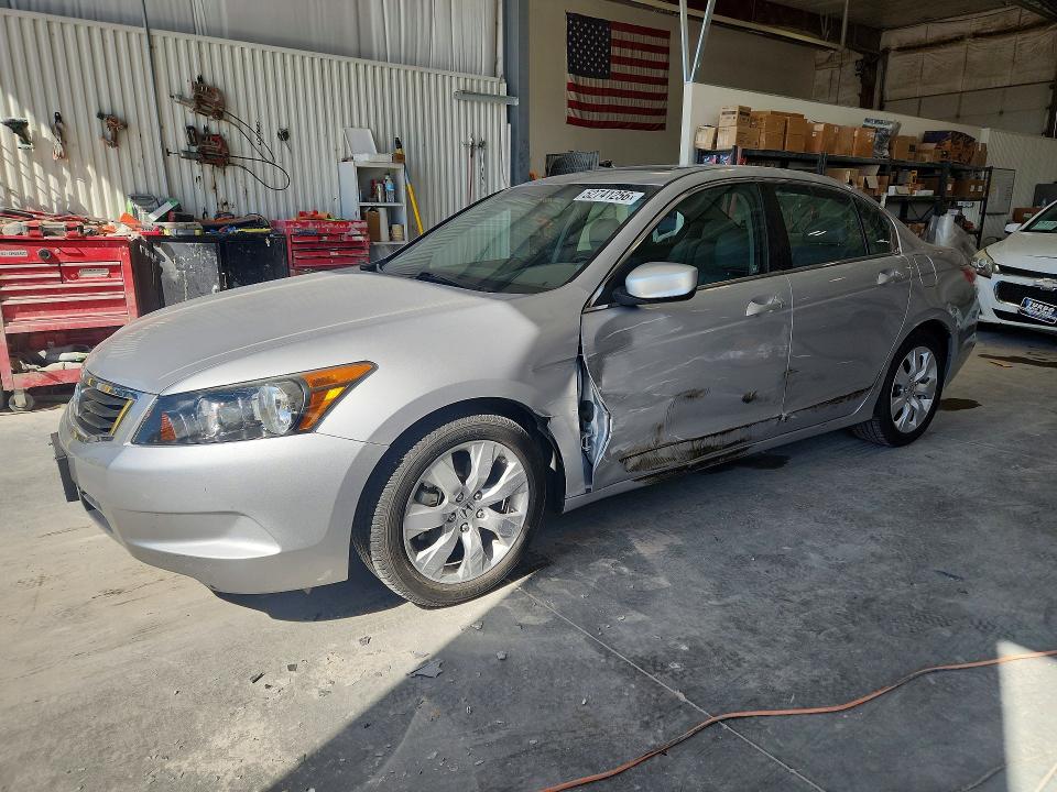 Aukcja sprzedaży 2010 Honda Accord, vin: 1HGCP2F82AA108621, numer aukcji: 52741256